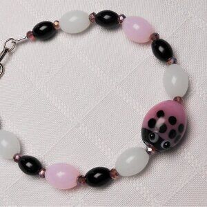 No68 Beautiful handmade bracelet with torch-worked painted glass pieces